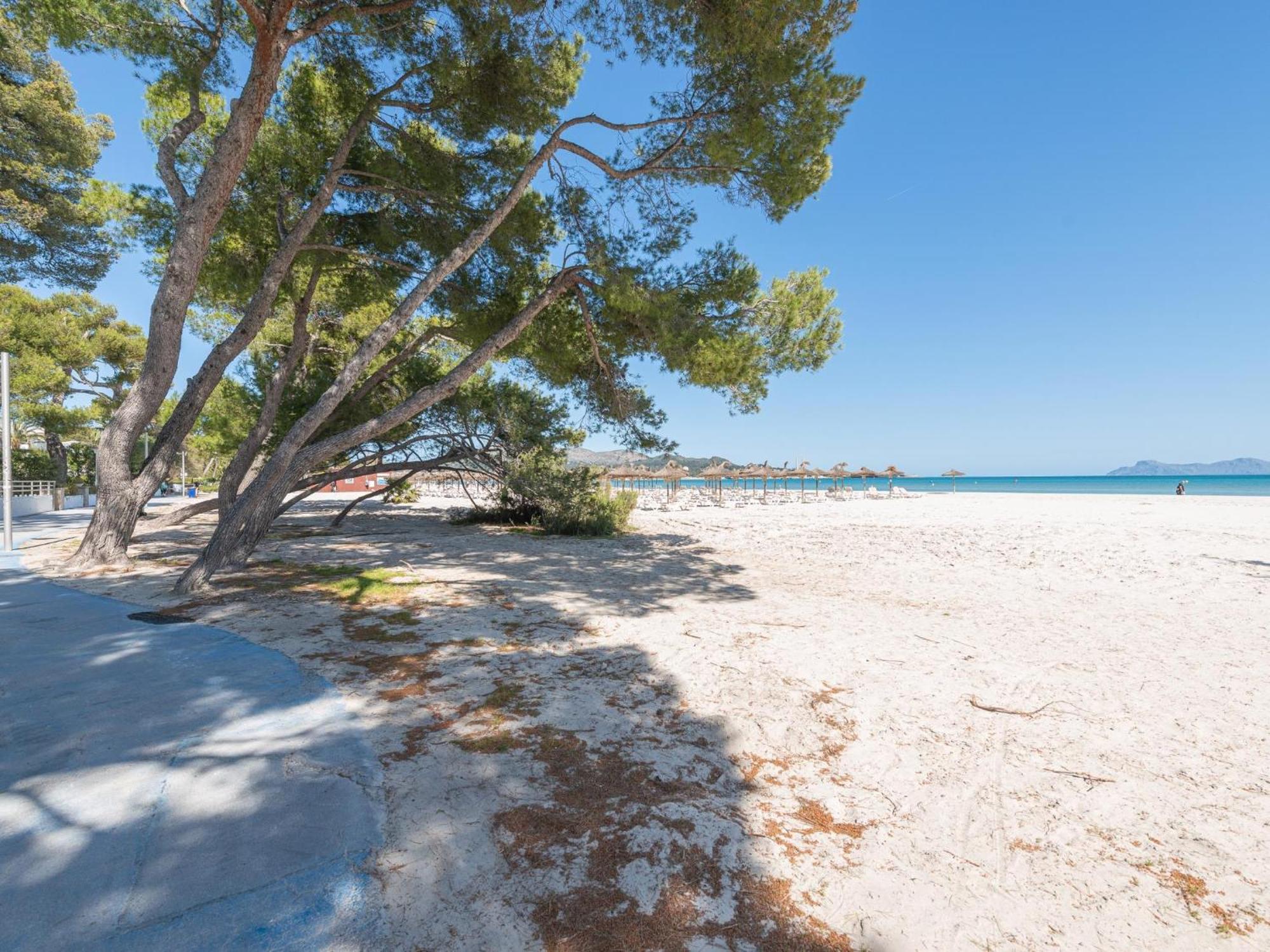 Ferienhaus Exclusiva En Primera Linea De Playa En Con Jacuzzi *